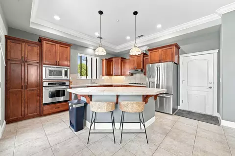 Kitchen - 3713 Mario Ave, Redding, CA 96001 photo 4 of 8