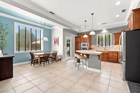 Kitchen - 3713 Mario Ave, Redding, CA 96001 photo 1 of 8