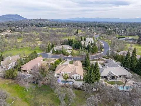 View/Area - 19549 San Vincente Dr, Redding, CA 96003 photo 5 of 6