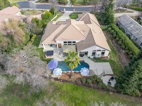 View/Area - 19549 San Vincente Dr, Redding, CA 96003 photo 2 of 6