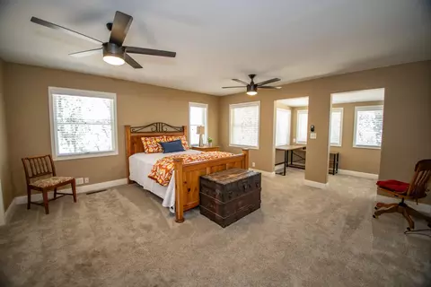 Bedroom - 21370 Wilcox Rd, Red Bluff, CA 96080 photo 3 of 5