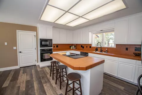 Kitchen - 21370 Wilcox Rd, Red Bluff, CA 96080 photo 1 of 3