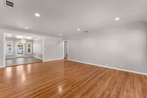 Living - 2036 Canal Dr, Redding, CA 96001 photo 2 of 3