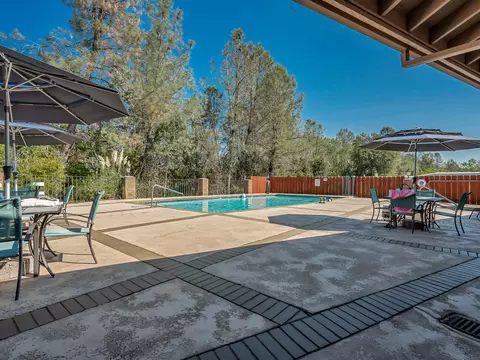 488 Brushwood Dr, Redding, CA 96003 photo 31