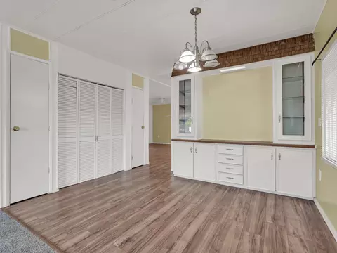 488 Brushwood Dr, Redding, CA 96003 photo 9