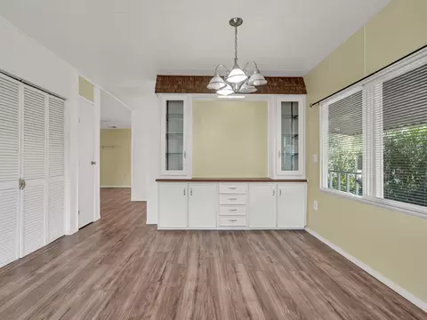 488 Brushwood Dr, Redding, CA 96003 photo 8