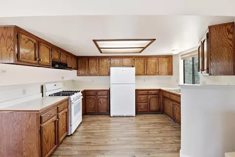 Kitchen - 3808 Bluffside Ct, Redding, CA 96002 photo 1 of 2