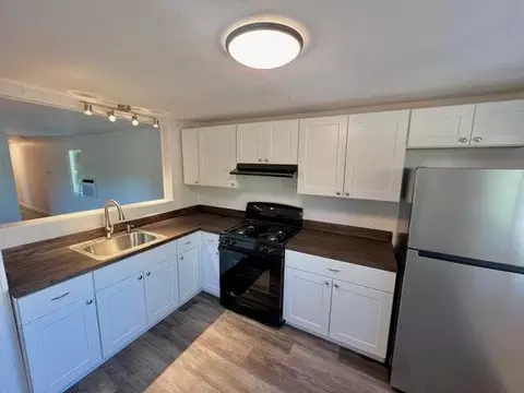 22099 Hidden Valley Dr, Redding, CA 96003 photo 9