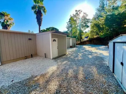 22099 Hidden Valley Dr, Redding, CA 96003 photo 5