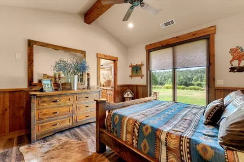 Bedroom - 15170 China Rapids Dr, Red Bluff, CA 96080 photo 3 of 3