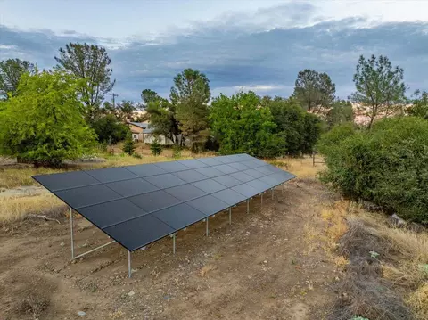 Exterior - 15170 China Rapids Dr, Red Bluff, CA 96080 photo 17 of 18