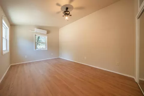 Bedroom - 13613 Jaybird Way, Redding, CA 96003 photo 4 of 5