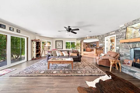 Living - 3339 Dodson Ln, Anderson, CA 96007 photo 6 of 8