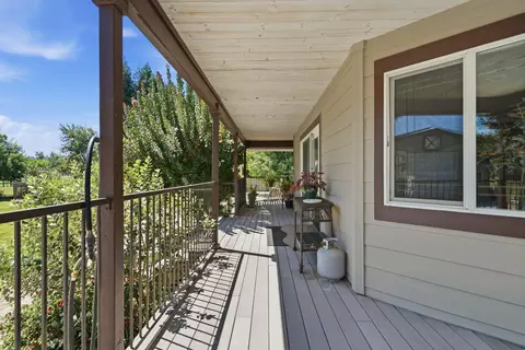 Exterior - 3339 Dodson Ln, Anderson, CA 96007 photo 32 of 35