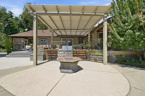 Exterior - 3339 Dodson Ln, Anderson, CA 96007 photo 18 of 35