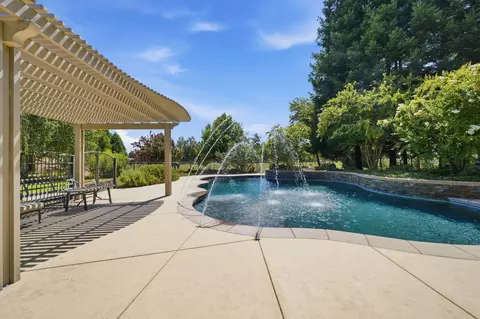 Exterior - 3339 Dodson Ln, Anderson, CA 96007 photo 23 of 35