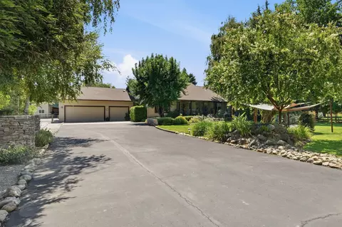 Exterior - 3339 Dodson Ln, Anderson, CA 96007 photo 2 of 35