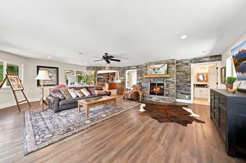 Living - 3339 Dodson Ln, Anderson, CA 96007 photo 7 of 8