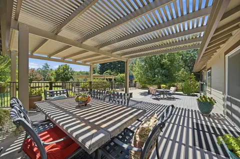 Exterior - 3339 Dodson Ln, Anderson, CA 96007 photo 31 of 35