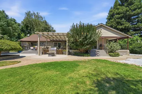 Exterior - 3339 Dodson Ln, Anderson, CA 96007 photo 19 of 35
