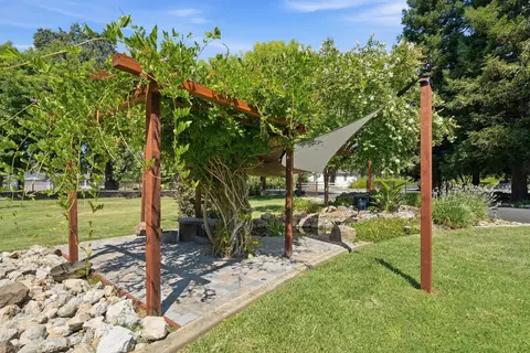 Exterior - 3339 Dodson Ln, Anderson, CA 96007 photo 14 of 35
