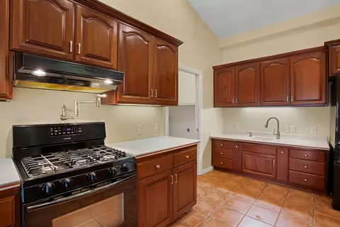 Kitchen - 3025 Misty Glen Dr, Redding, CA 96001 photo 2 of 4