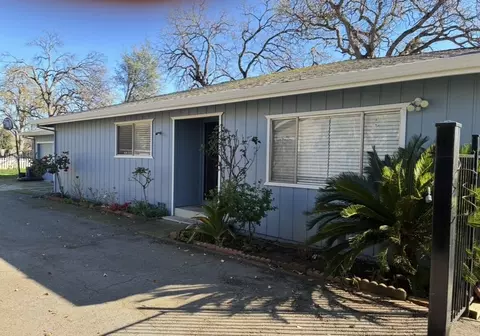 Exterior - 2663 Irwin Rd, Redding, CA 96002 photo 3 of 5
