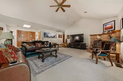 Living - 1533 Arroyo Manor Dr, Redding, CA 96003 photo 4 of 4