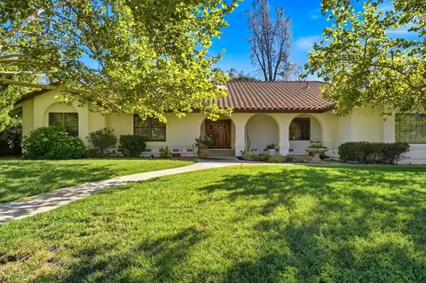 Exterior - 1533 Arroyo Manor Dr, Redding, CA 96003 photo 16 of 16