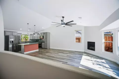 Living - 1157 Harpole Rd, Redding, CA 96002 photo 3 of 6