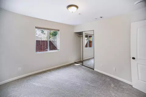 Bedroom - 1157 Harpole Rd, Redding, CA 96002 photo 2 of 6