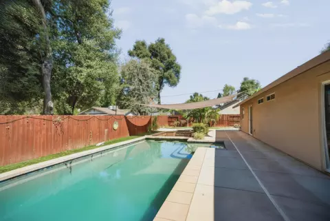Exterior - 1157 Harpole Rd, Redding, CA 96002 photo 11 of 11