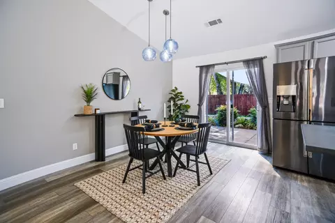Dining - 1157 Harpole Rd, Redding, CA 96002 photo 3 of 3