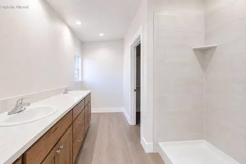 2508 Lawn Ln, Redding, CA 96002 photo 11
