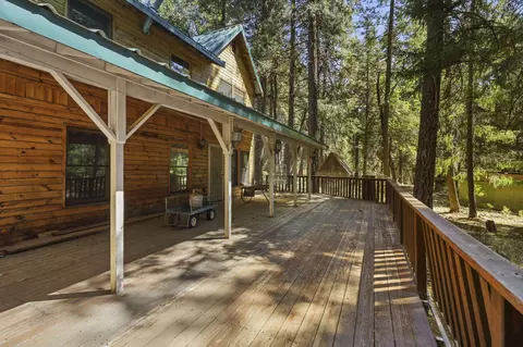 Exterior - 34540 Twin Cedars Rd, Shingletown, CA 96088 photo 4 of 13