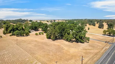 View/Area - 7150 Deschutes Rd, Anderson, CA 96007 photo 1 of 5