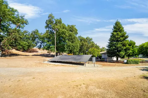Exterior - 7150 Deschutes Rd, Anderson, CA 96007 photo 17 of 17