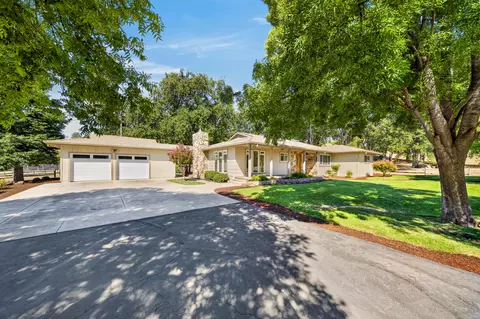 Exterior - 7150 Deschutes Rd, Anderson, CA 96007 photo 3 of 17