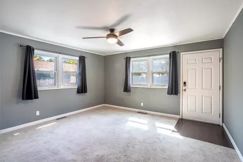 Living - 2304 California St, Redding, CA 96001 photo 4 of 4