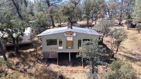 93 57 Acres Backbone Rd, Bella Vista, CA 96008