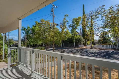 Exterior - 1664 Olive Ave, Redding, CA 96001 photo 2 of 5