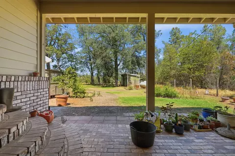 Exterior - 17536 Treat Ave, Anderson, CA 96007 photo 11 of 20