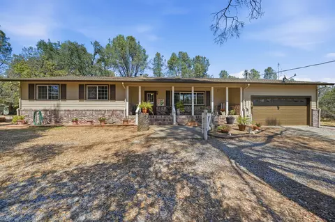 Exterior - 17536 Treat Ave, Anderson, CA 96007 photo 2 of 20