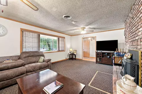 Living - 17536 Treat Ave, Anderson, CA 96007 photo 2 of 2