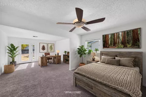 Bedroom - 1943 Lindeena Ln, Redding, CA 96002 photo 1 of 5