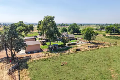 View/Area - 22058 Lone Tree Rd, Anderson, CA 96007 photo 10 of 15