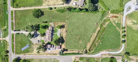 View/Area - 22058 Lone Tree Rd, Anderson, CA 96007 photo 15 of 15