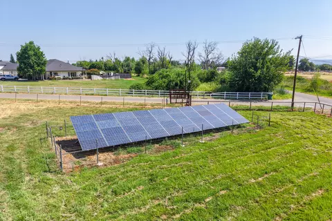 View/Area - 22058 Lone Tree Rd, Anderson, CA 96007 photo 11 of 15