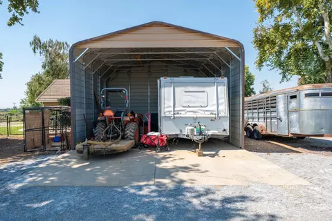 Exterior - 22058 Lone Tree Rd, Anderson, CA 96007 photo 26 of 40