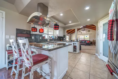 Kitchen - 22058 Lone Tree Rd, Anderson, CA 96007 photo 1 of 5